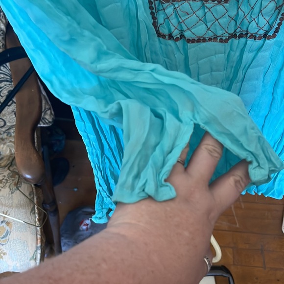 Faded Glory Turquoise Crinkled Crepe 3/4 Sleeve Copper Decor Shirt - Picture 3 of 7